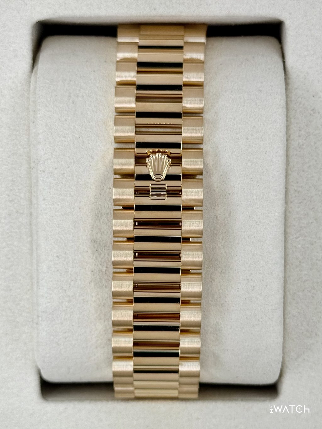 NEW 2026 Rolex Day-Date 40mm 228238 Yellow Gold Black Dial