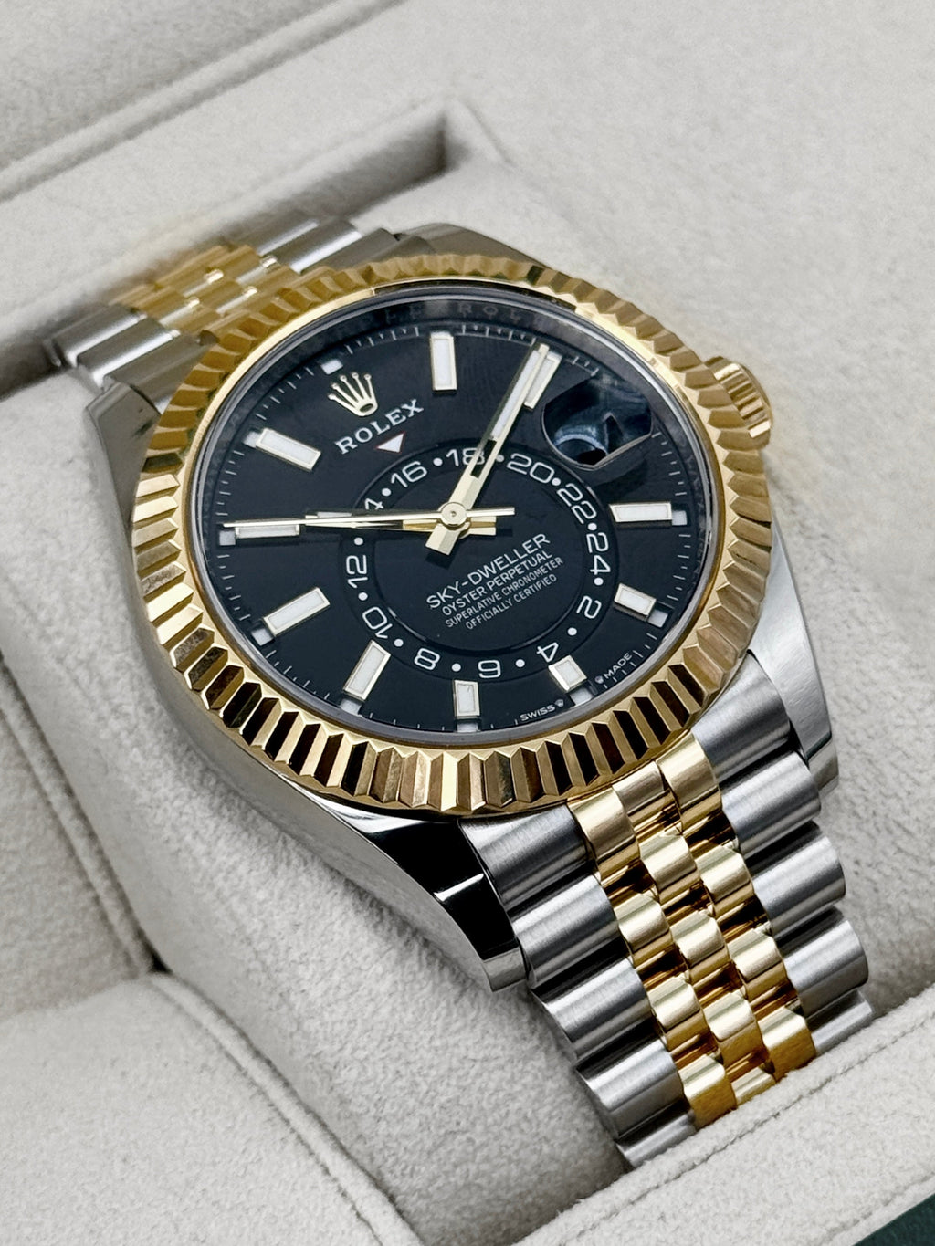 2025 Rolex Sky-Dweller 42mm 336933 Two-Tone Jubilee Black Dial