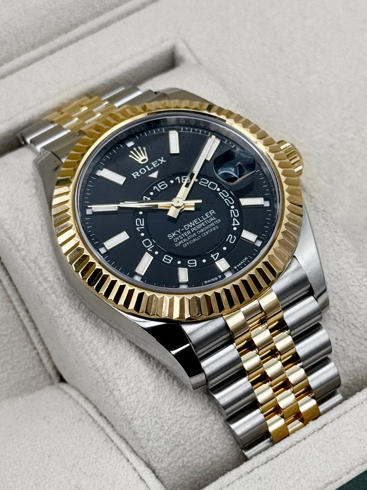 2025 Rolex Sky-Dweller 42mm 336933 Two-Tone Jubilee Black Dial