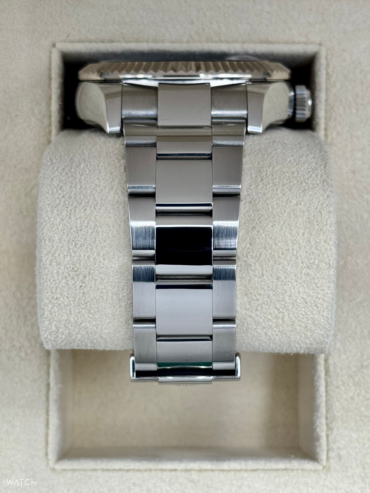 2023 Rolex Sky-Dweller 42mm 326934 Oyster Blue Dial