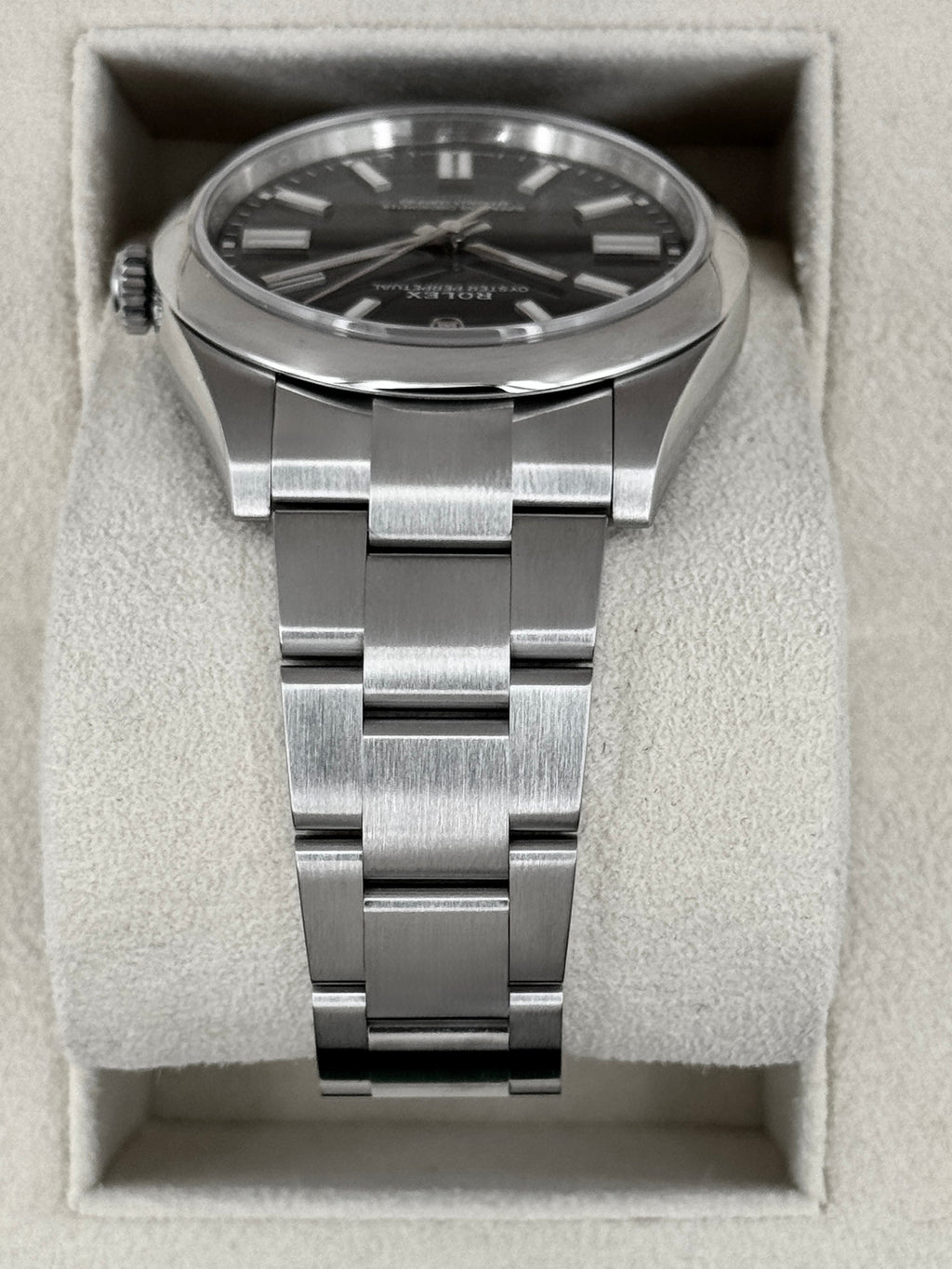 2023 Rolex Oyster Perpetual 41mm 124300 Black Dial