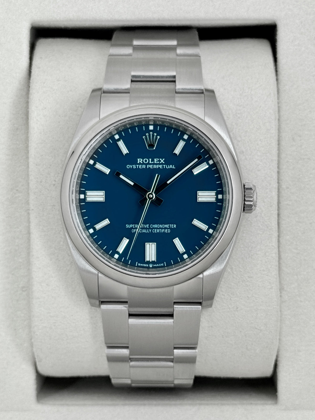 NEW 2026 Rolex Oyster Perpetual 36mm 126000 Med Blue Dial (STICKERED)