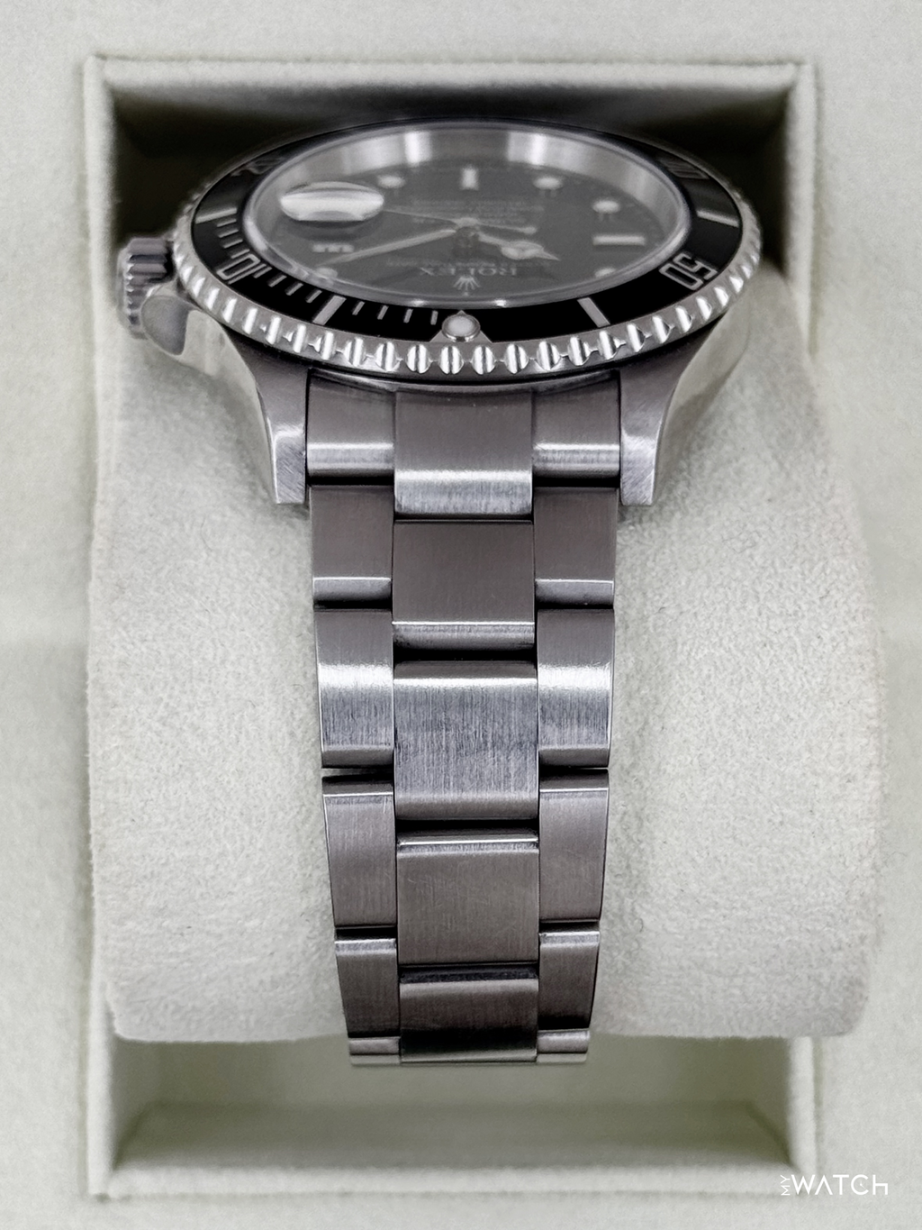 2005 Rolex Submariner 40mm 16610 Stainless Steel Black Dial (Collectors Set)