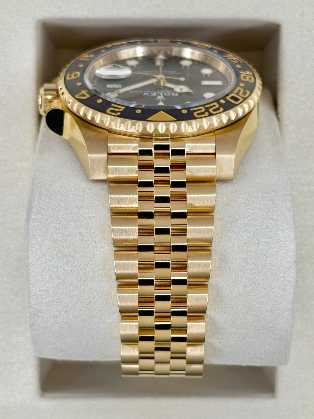 NEW 2025 Rolex GMT-Master II 40mm 126718GRNR Yellow Gold Jubilee Black Dial