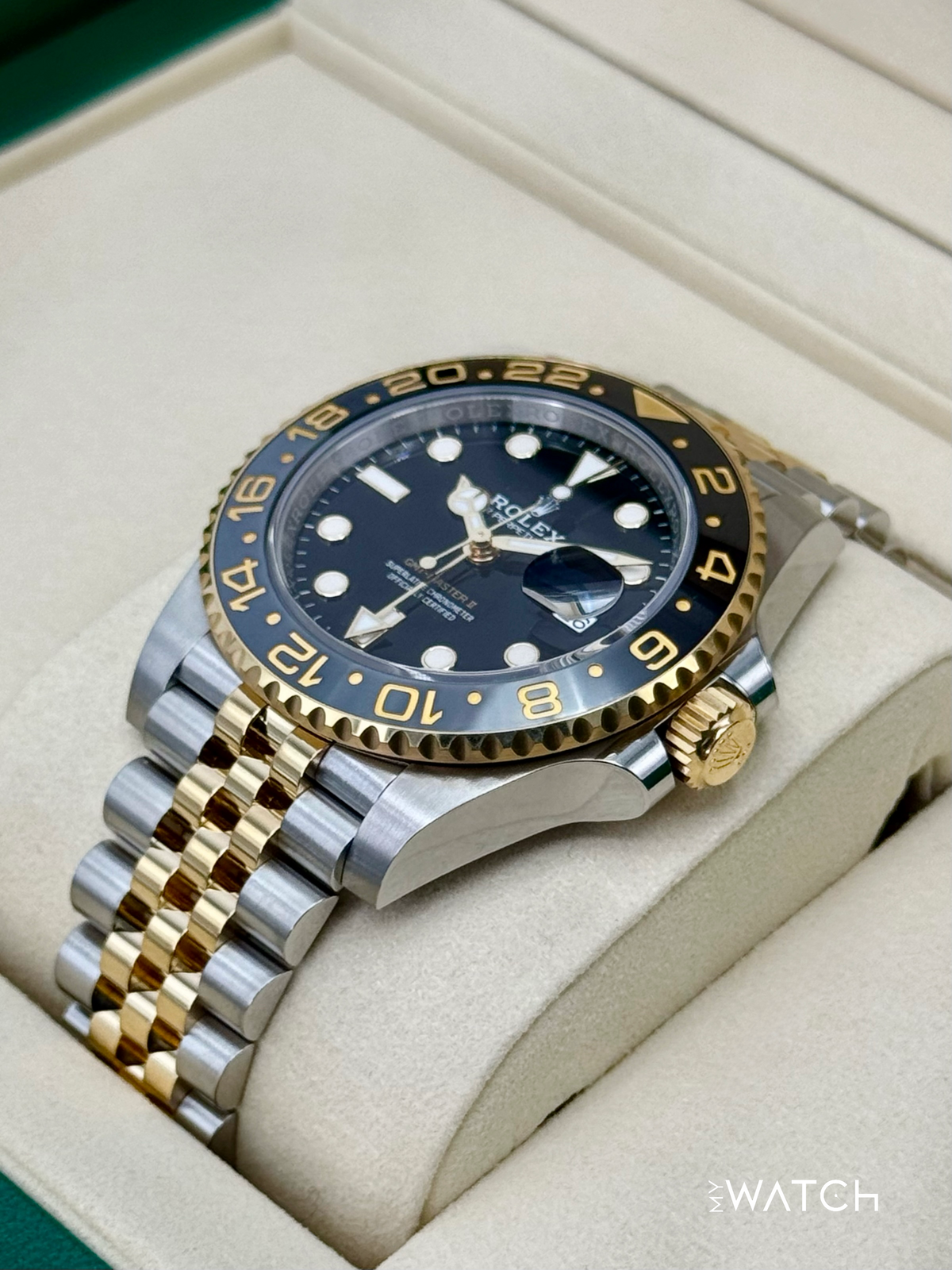NEW 2025 Rolex GMT-Master II 40mm 126713GRNR Two-Tone Jubilee