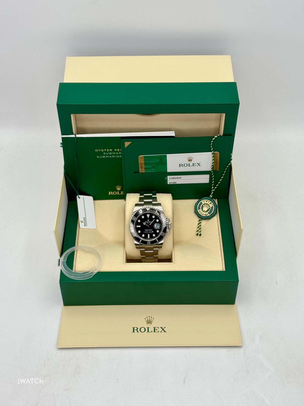 NEW OLD STOCK 2020 Rolex Submariner 40mm 116610LN Stainless Steel Black Dial