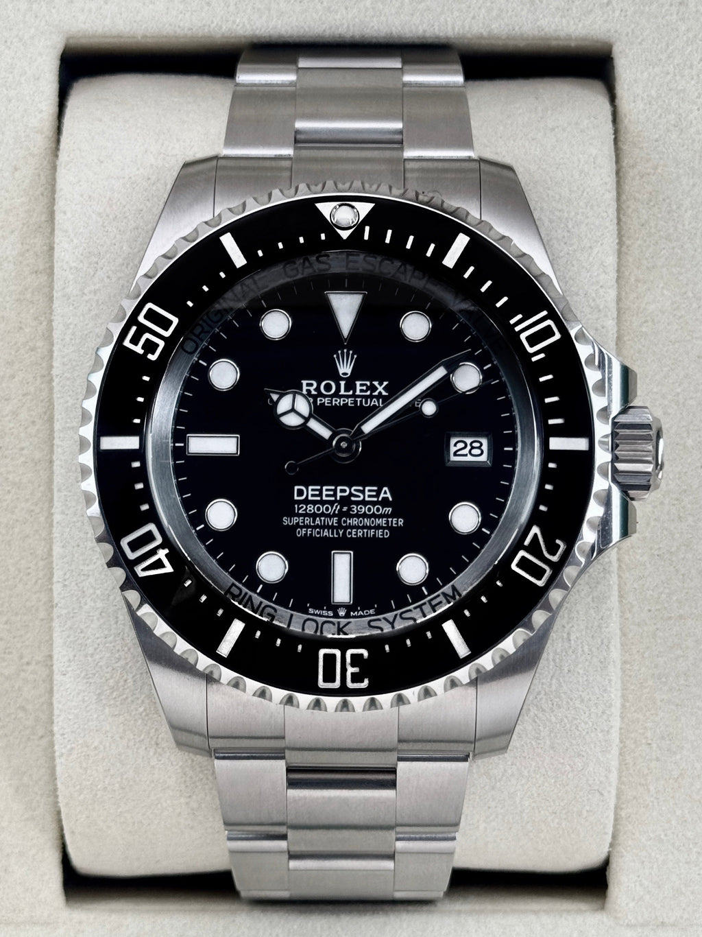 NEW 2026 Rolex Deepsea 44mm 136660 Stainless Steel Black Dial (STICKERED)