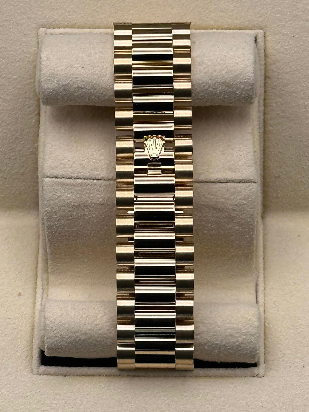 2020 Rolex Day-Date 40mm 228238 Presidential Champagne Dial