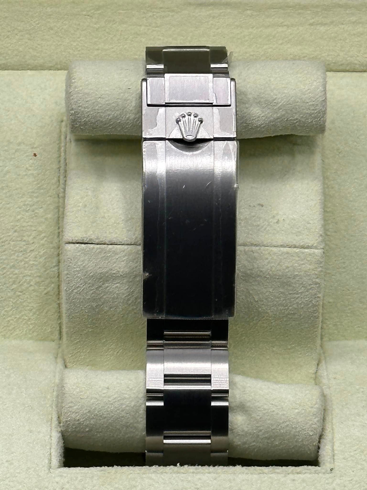 NEW OLD STOCK 2014 Rolex Submariner "Hulk" 40mm 116610LV Green Dial