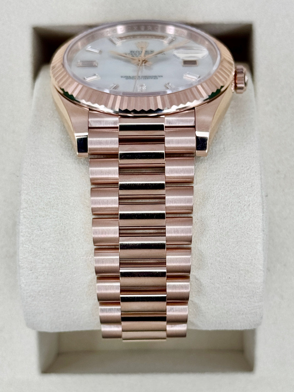 NEW 2026 Rolex Day-Date 40mm 228235 Rose Gold Mother of Pearl Diamond Dial