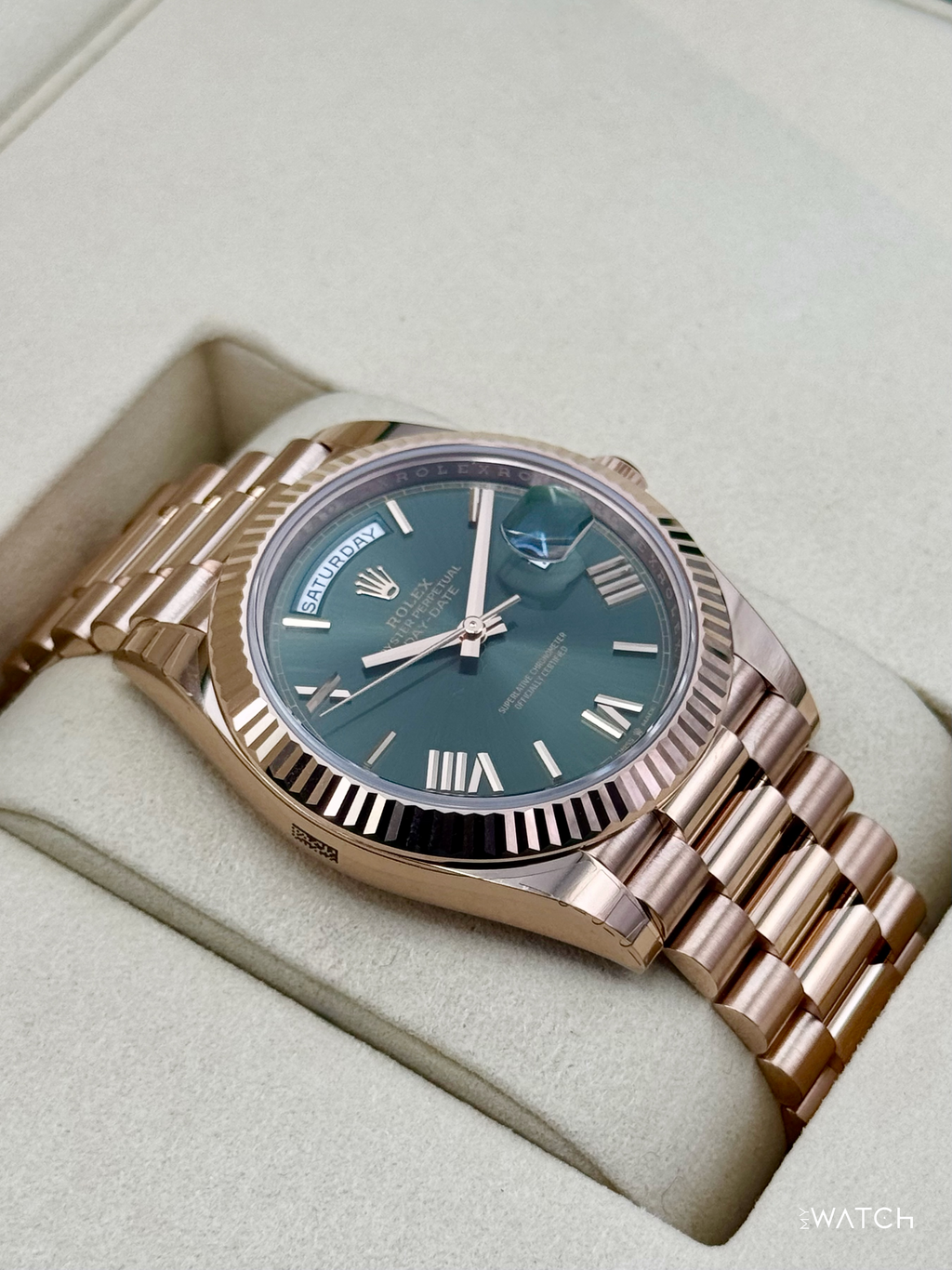 NEW 2025 Rolex Day-Date 40mm 228235 Presidential Rose Gold Green Dial (STICKERED)