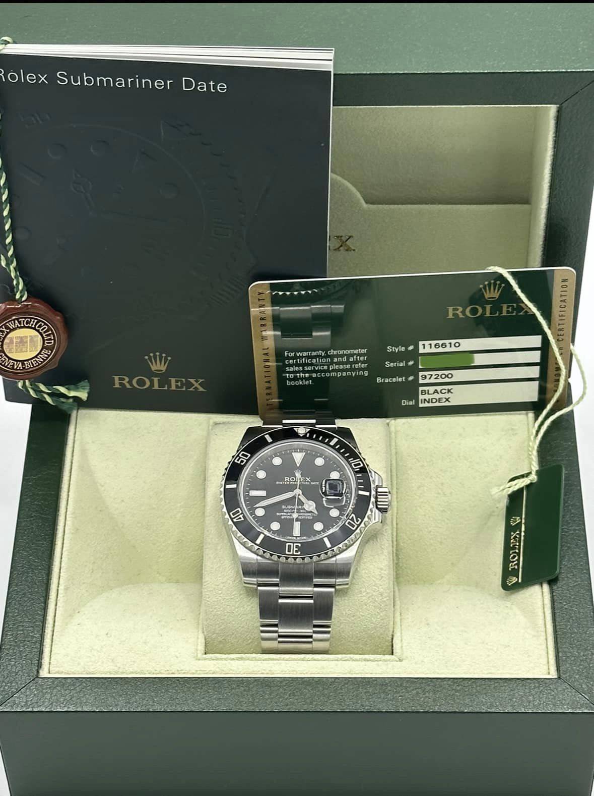 2012 Rolex Submariner Date 40mm 116610 Black Dial