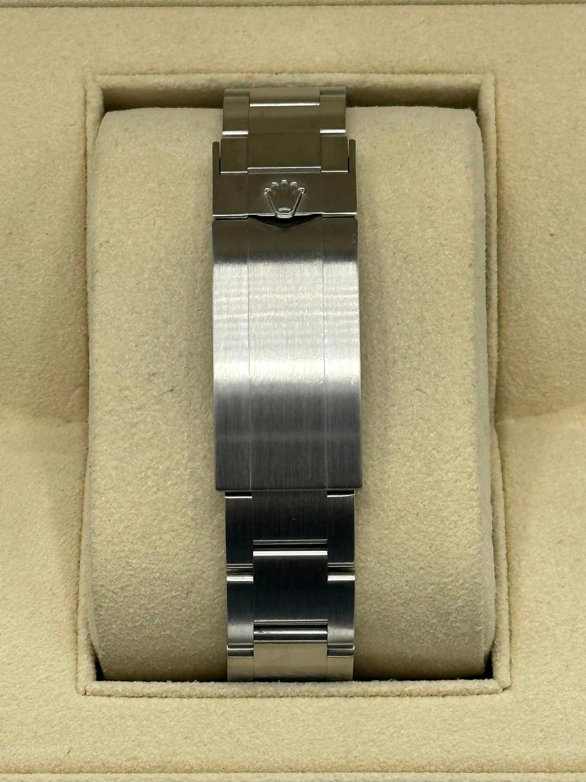 2015 Rolex Submariner 40mm 116610LN Stainless Steel Black Dial