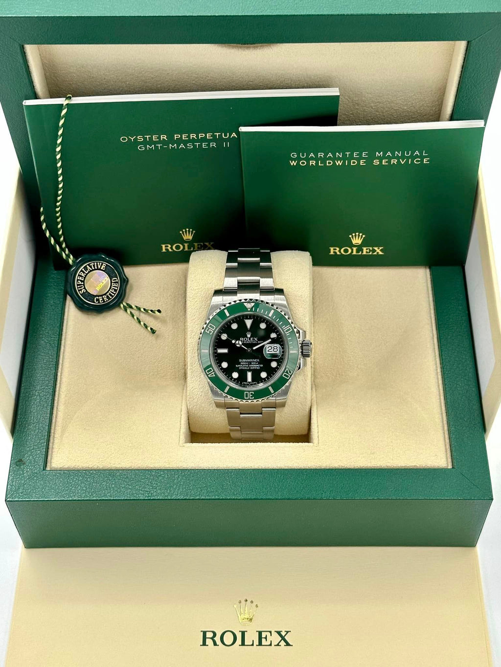 Rolex Submariner "Hulk" 40mm 116610LV Green Dial