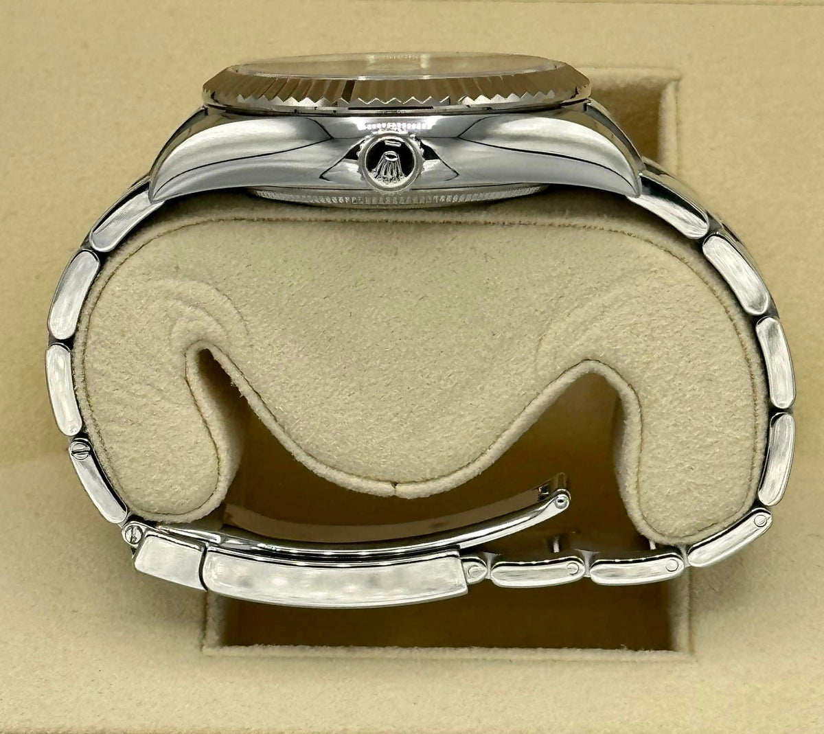 Rolex Sky-Dweller 42mm 326934 Stainless Steel Oyster White Dial
