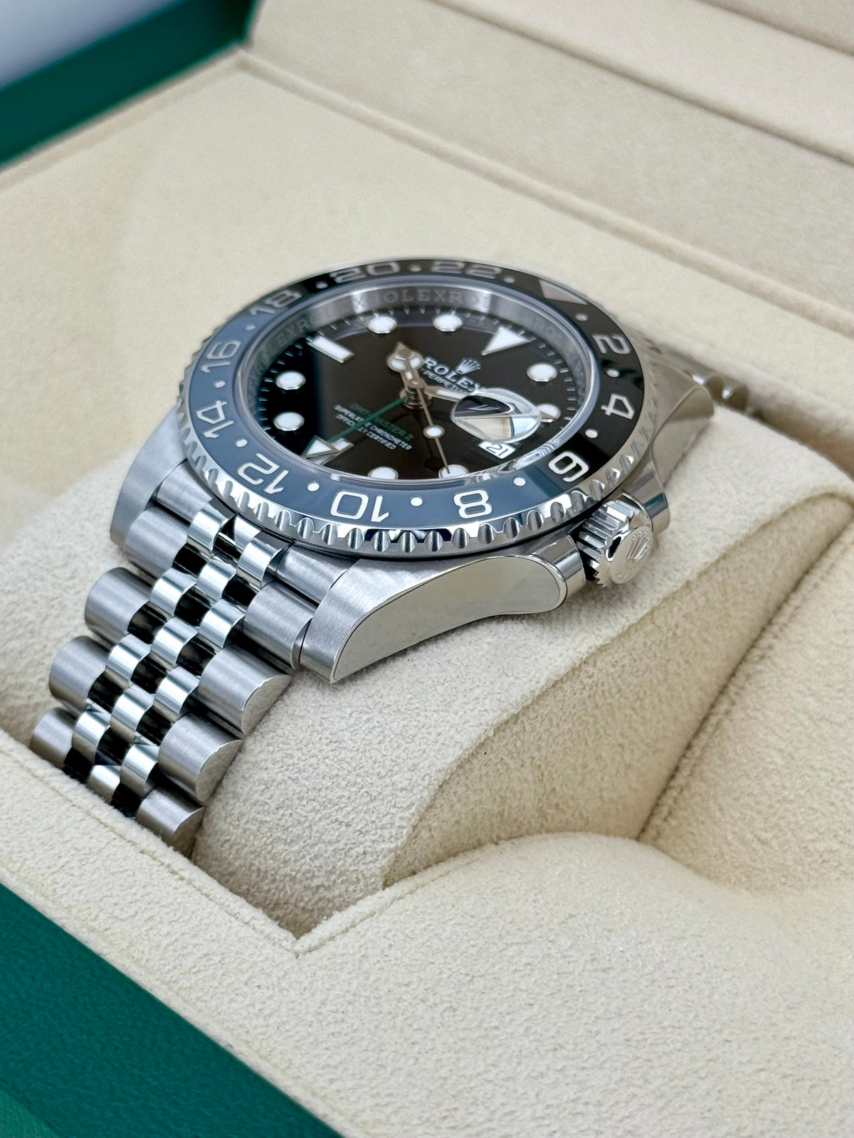 NEW 2025 Rolex GMT-Master II "Bruce Wayne" 40mm 126710GRNR Black Dial