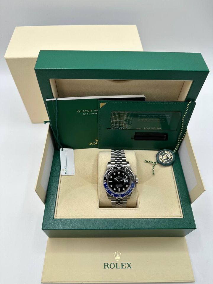 NEW 2022 Rolex GMT-Master II "Batgirl" 40mm 126710BLNR Jubilee Black Dial