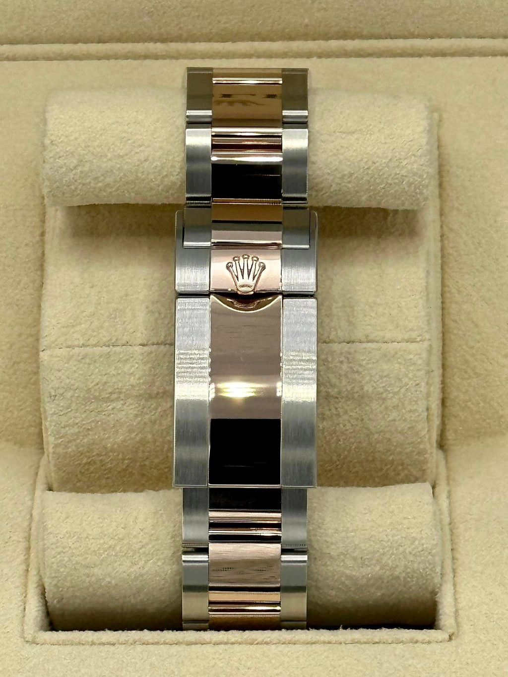 NEW 2023 Rolex GMT-Master II "Rootbeer" 40mm 126711CHNR Two-Tone