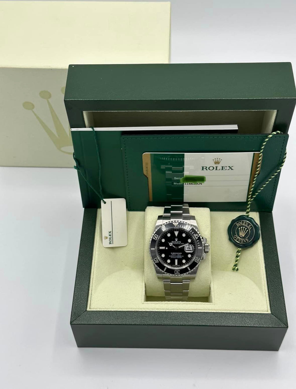 2016 Rolex Submariner 40mm 116610LN Stainless Steel Black Dial