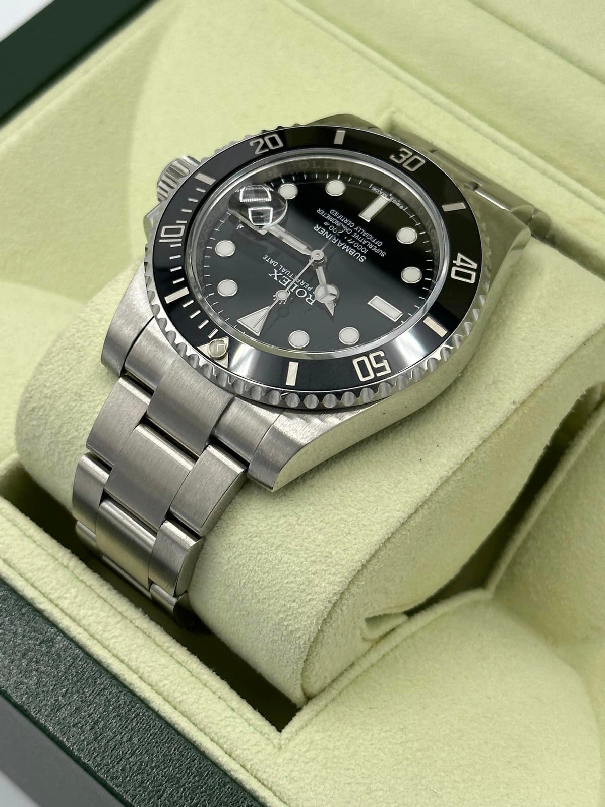 2016 Rolex Submariner 40mm 116610LN Stainless Steel Black Dial