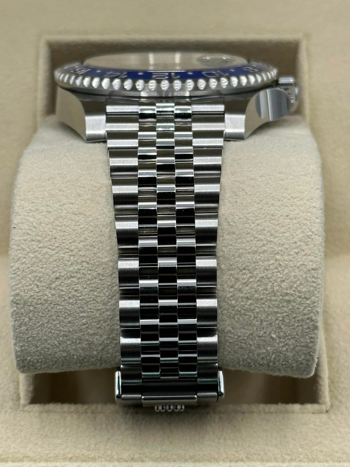 NEW 2023 Rolex GMT-Master II "Batgirl" 40mm 126710BLNR Jubilee Black Dial