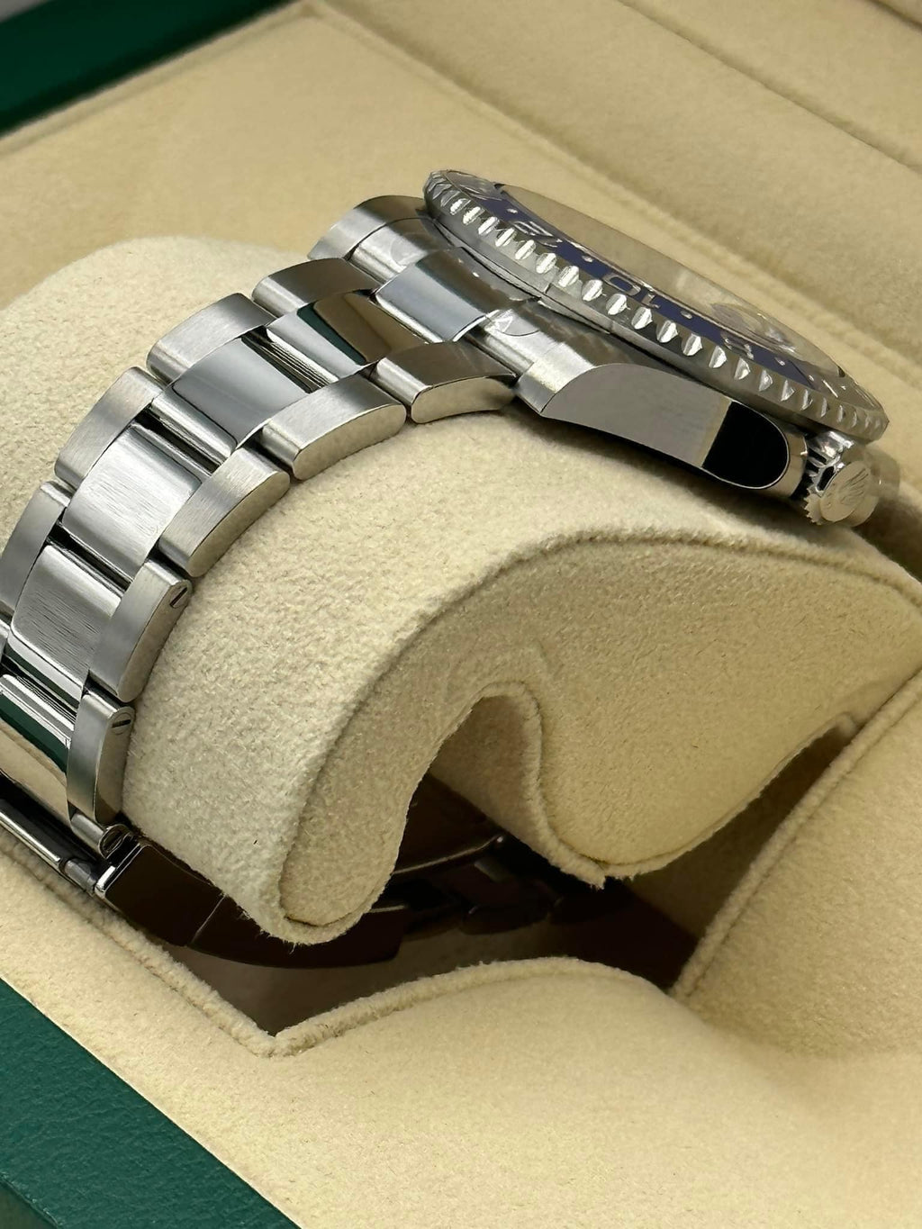 NEW 2023 Rolex GMT-Master II "Batman" 40mm 126710BLNR Oyster