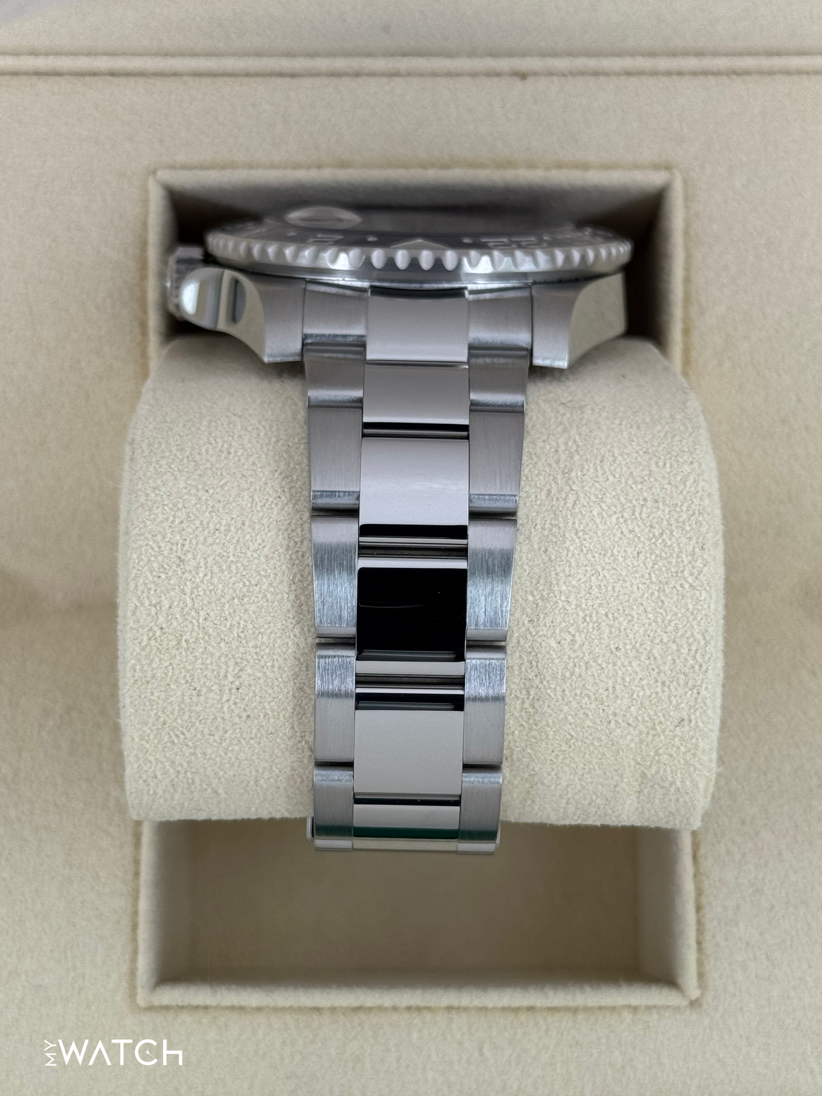 2022 Rolex GMT-Master II "Pepsi" 40mm 126710BLRO Oyster