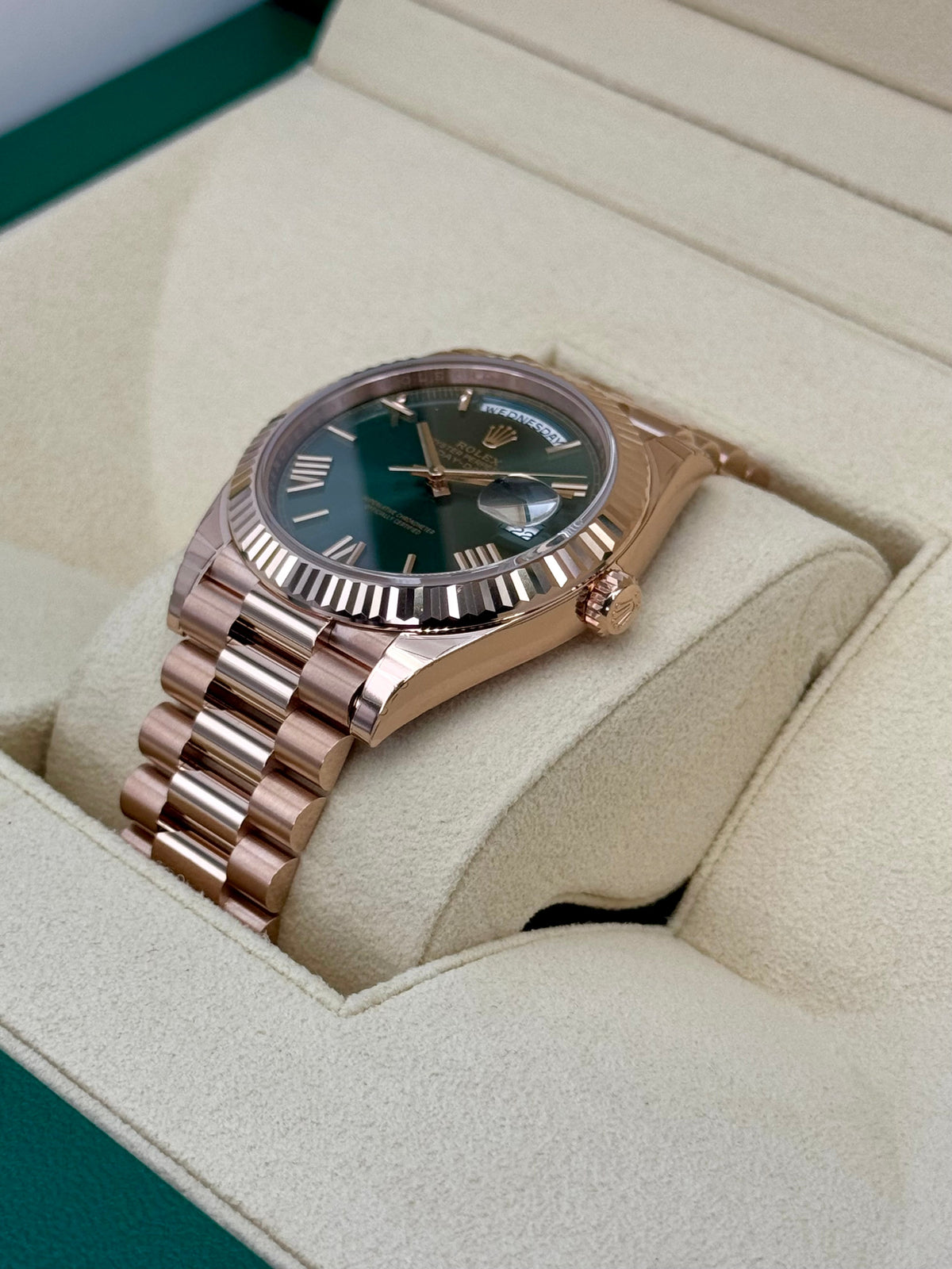 NEW 2025 Rolex Day-Date 40mm 228235 Presidential Rose Gold Olive Dial