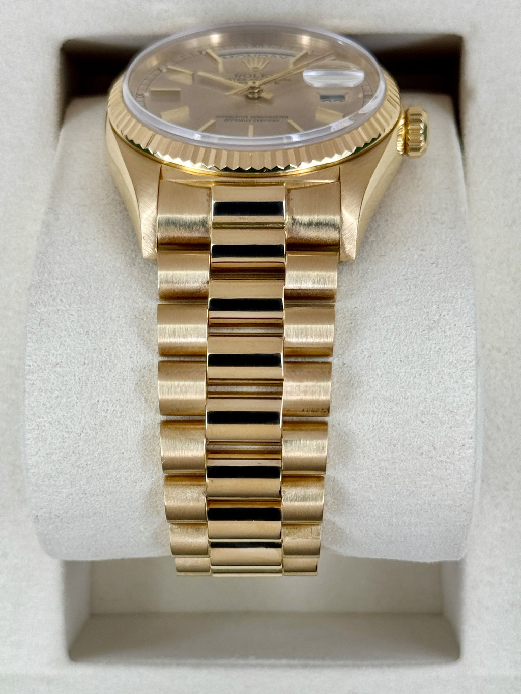 1986 Rolex Day-Date 36mm 18238 Presidential Yellow Gold Silver Dial