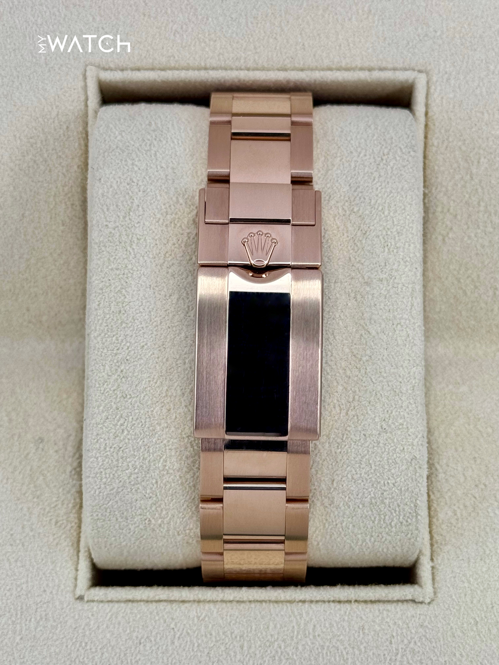 2022 Rolex Daytona 40mm 116505 Rose Gold Sundust Diamond Baguette Dial