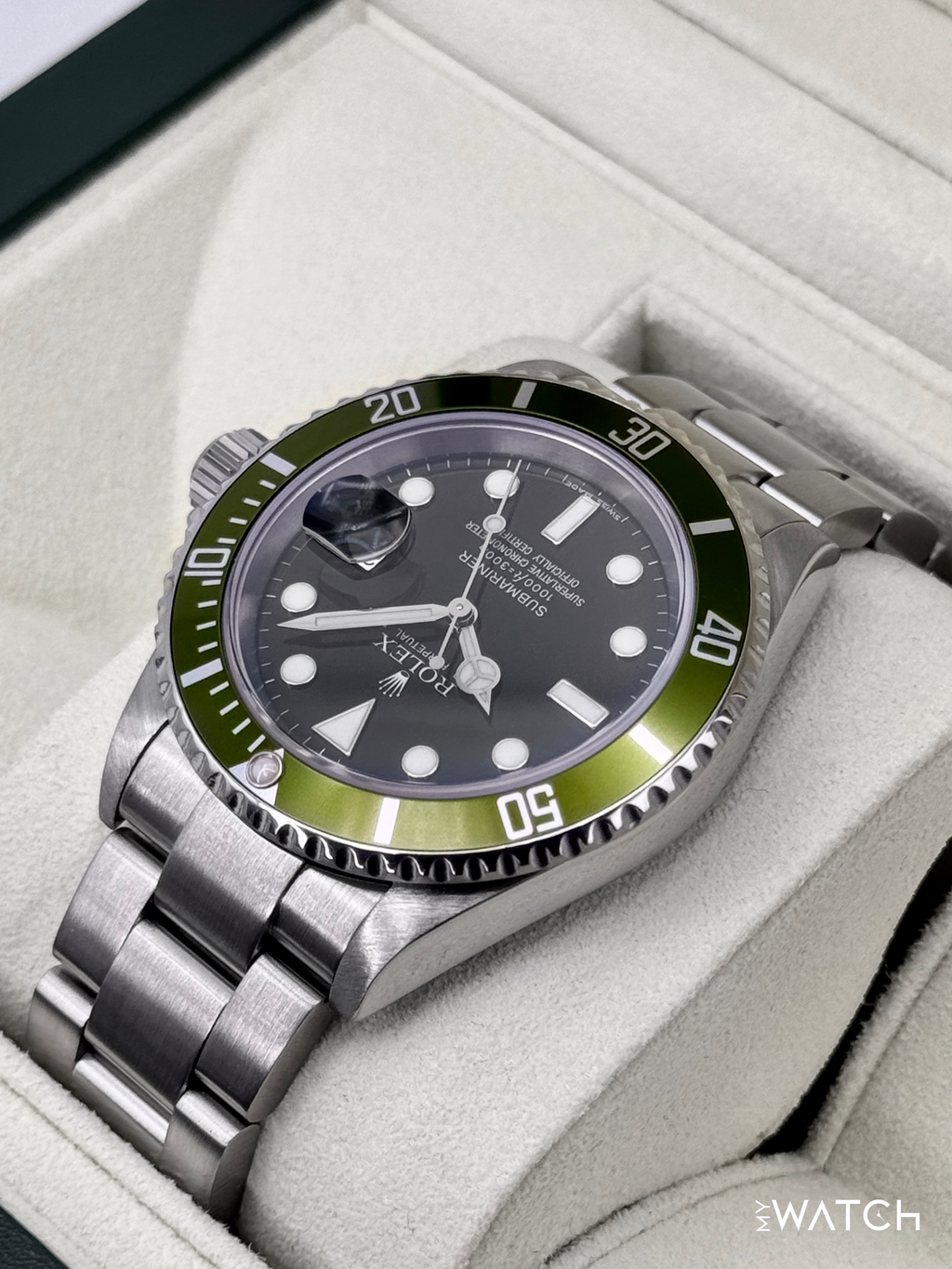 2005 Rolex Submariner "Kermit" 40mm 16610 Stainless Steel Black Dial (Collectors Set)