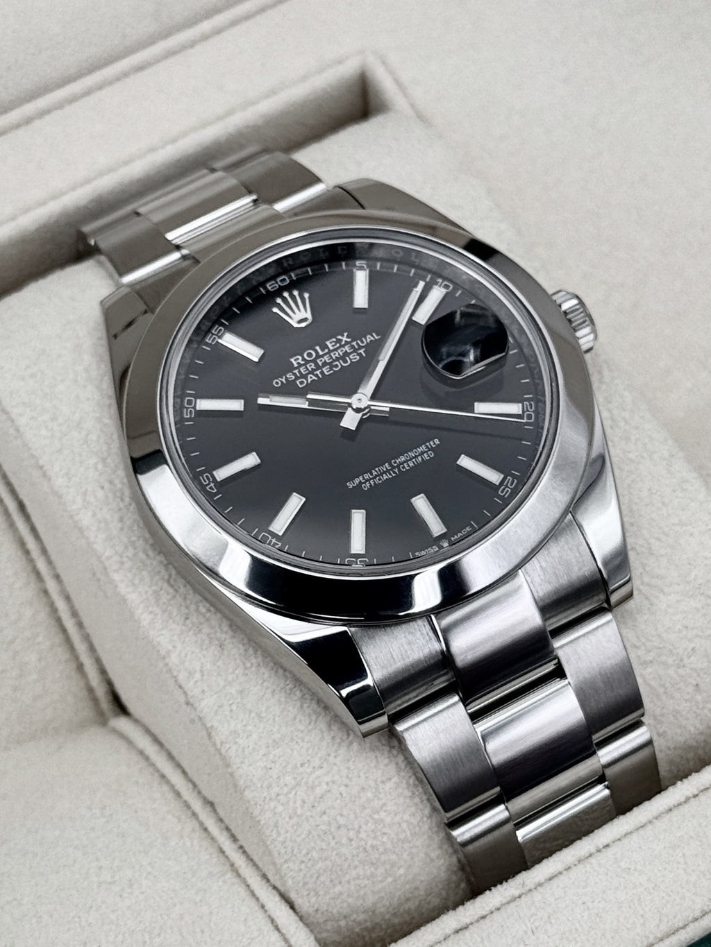 2021 Rolex Datejust 41mm 126300 Stainless Steel Oyster Black Dial