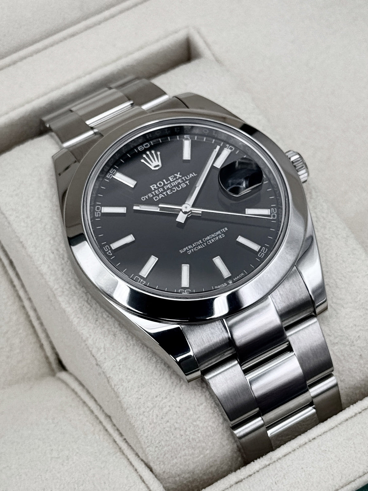 2021 Rolex Datejust 41mm 126300 Stainless Steel Oyster Black Dial