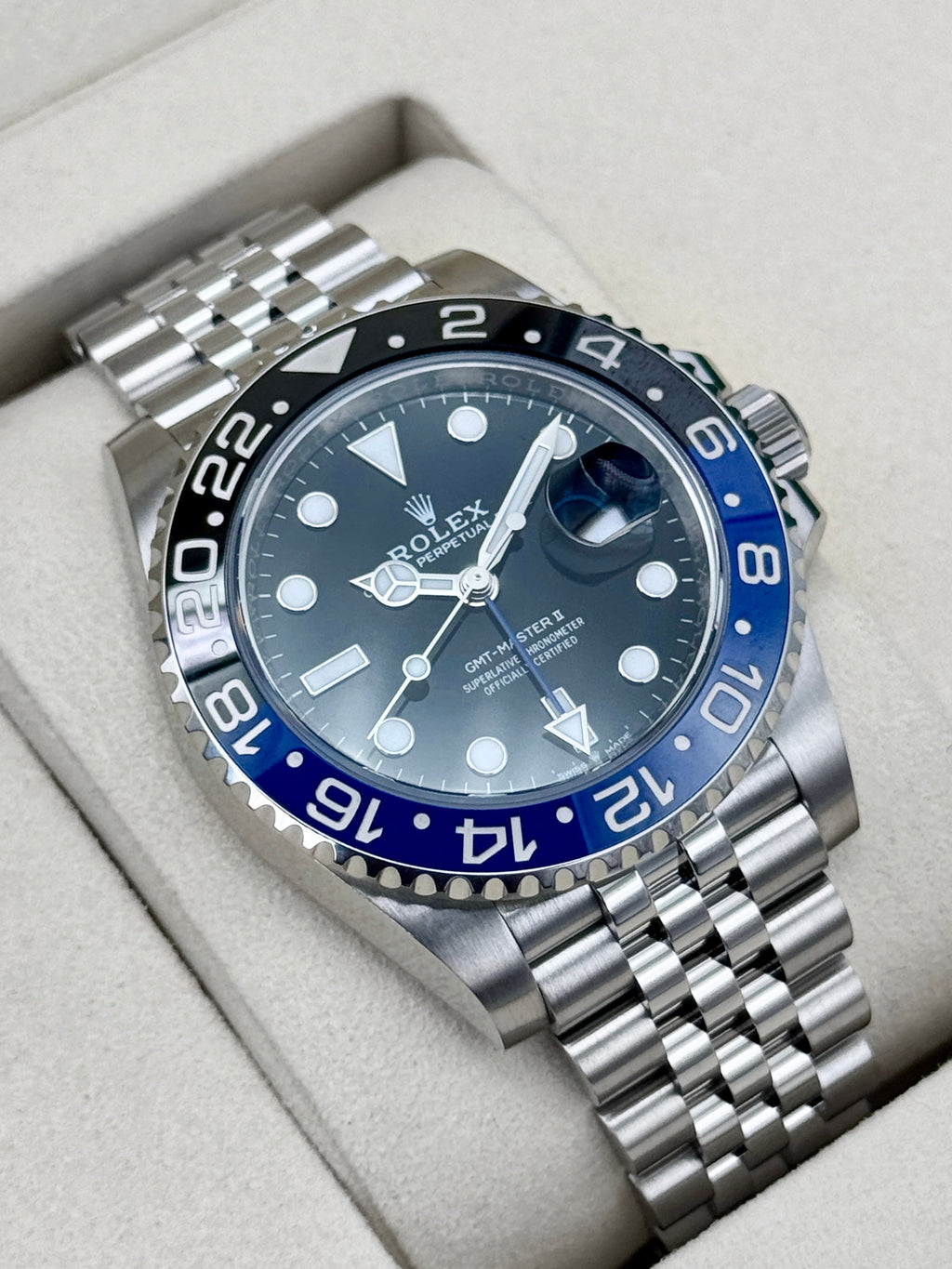 2026 Rolex GMT-Master II Batgirl 40mm 126710BLNR Jubilee