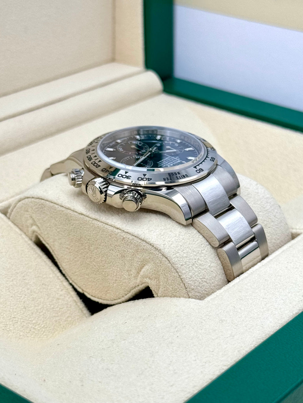2022 Rolex Daytona 40mm 116509 White Gold Blue Dial