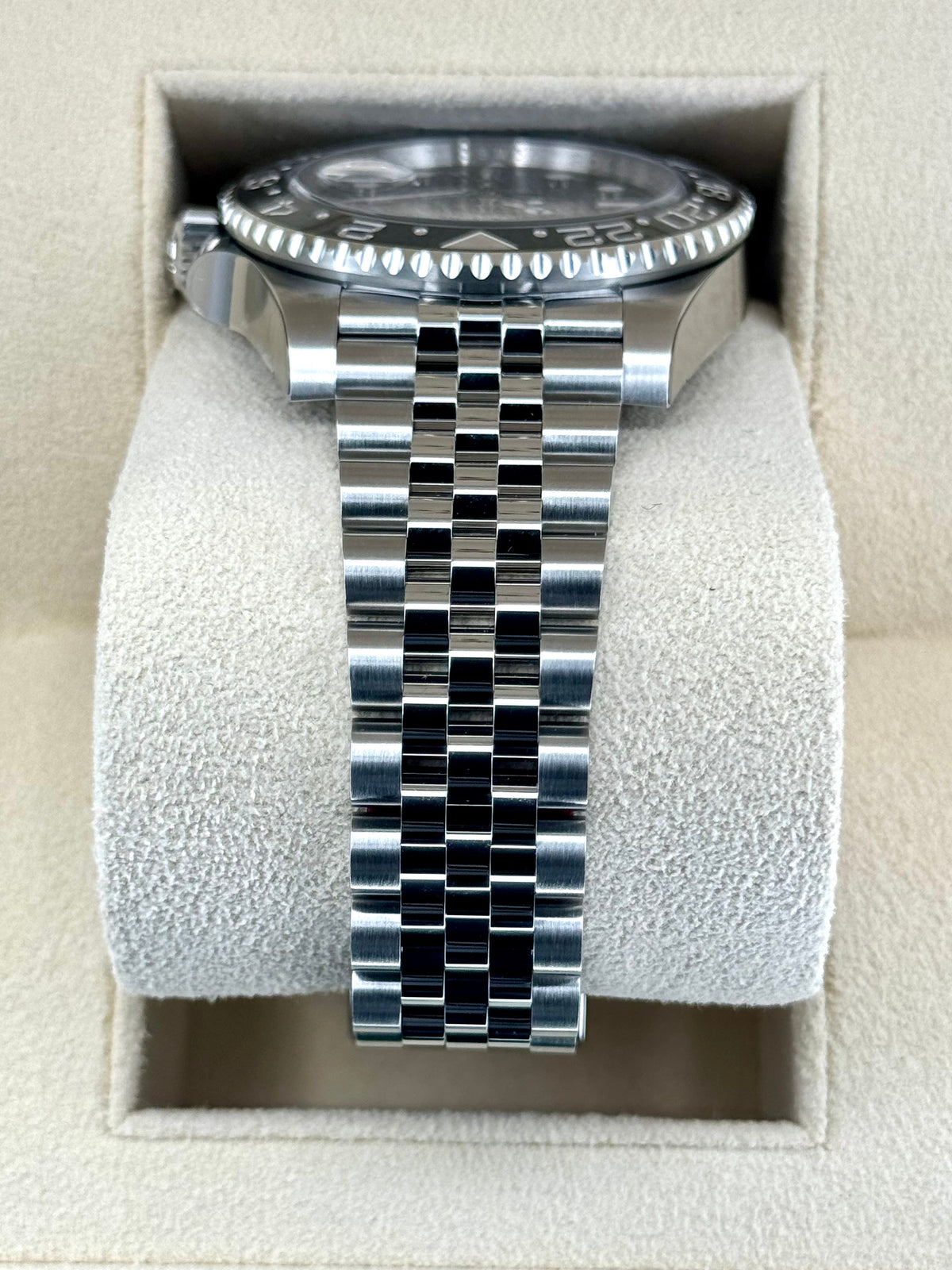 NEW 2025 Rolex GMT-Master II "Bruce Wayne" 40mm 126710GRNR Black Dial