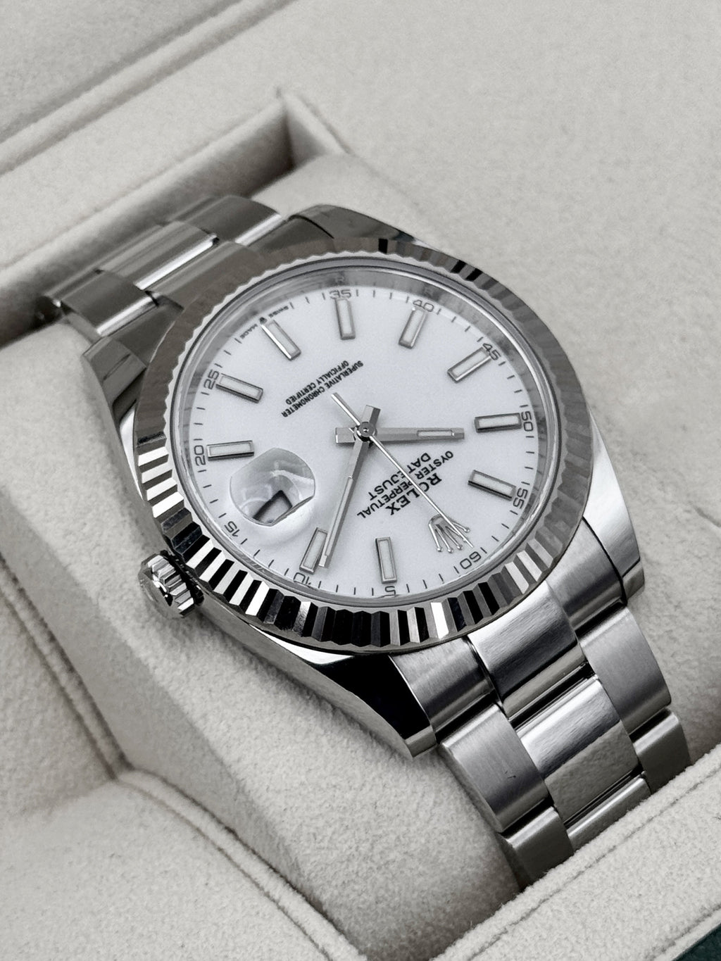 2022 Rolex Datejust 41mm 126334 Stainless Steel Oyster White Dial