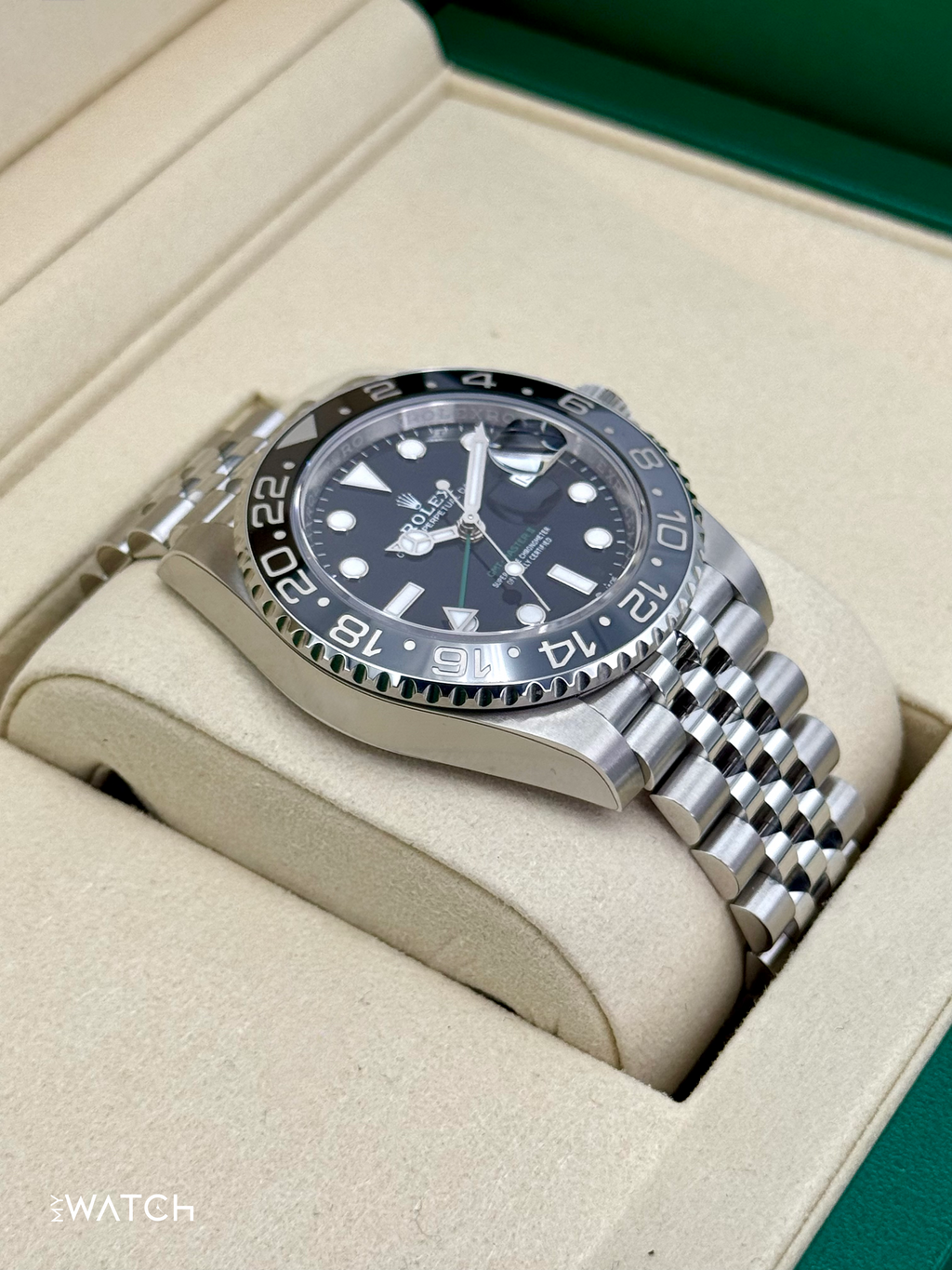 NEW 2025 Rolex GMT-Master II "Bruce Wayne" 40mm 126710GRNR Jubilee (STICKERED)