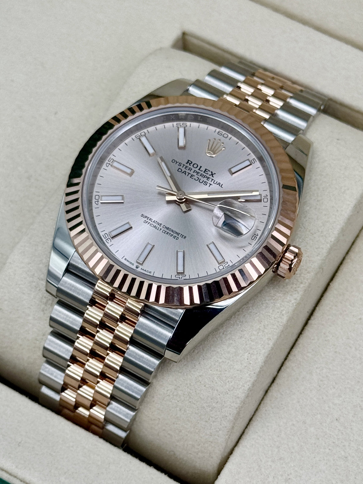 2025 Rolex Datejust 41mm 126331 Two-Tone Jubilee Sundust Dial