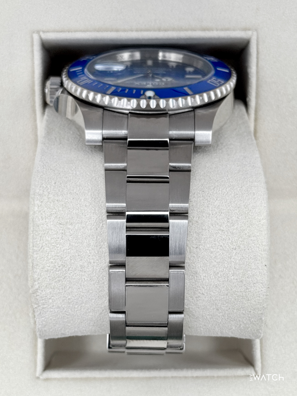 2020 Rolex Submariner "Smurf" 40mm 116619LB White Gold Blue Dial (NFC Card)