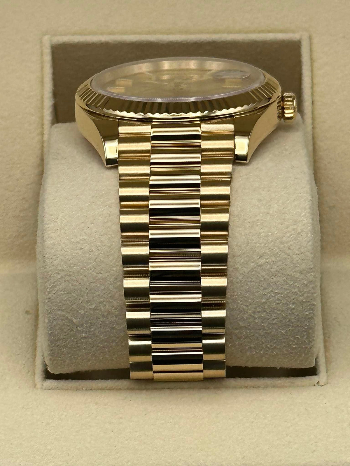 2020 Rolex Day-Date 40mm 228238 Presidential Champagne Dial