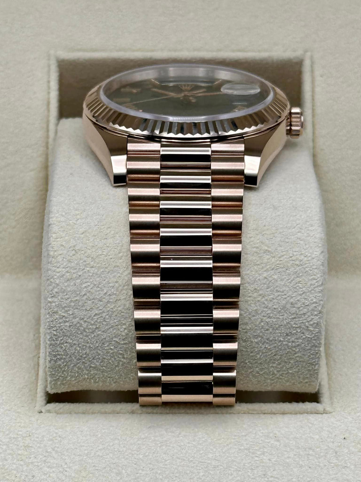 NEW 2022 Rolex Day-Date 40 228235 Rose Gold Olive Dial Arabic Calendar