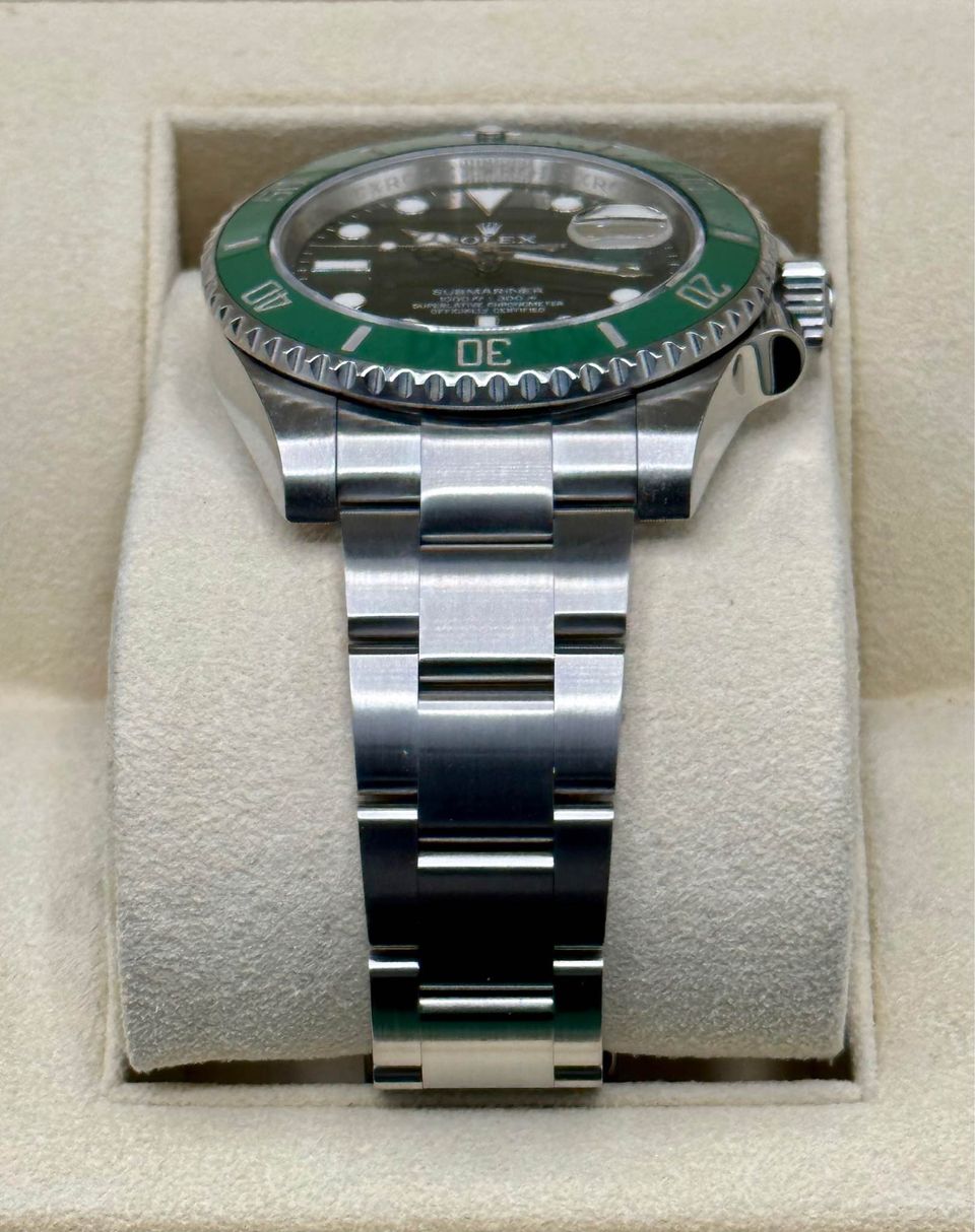 2014 Rolex Submariner "Hulk" 40mm 116610LV Oyster Green Dial