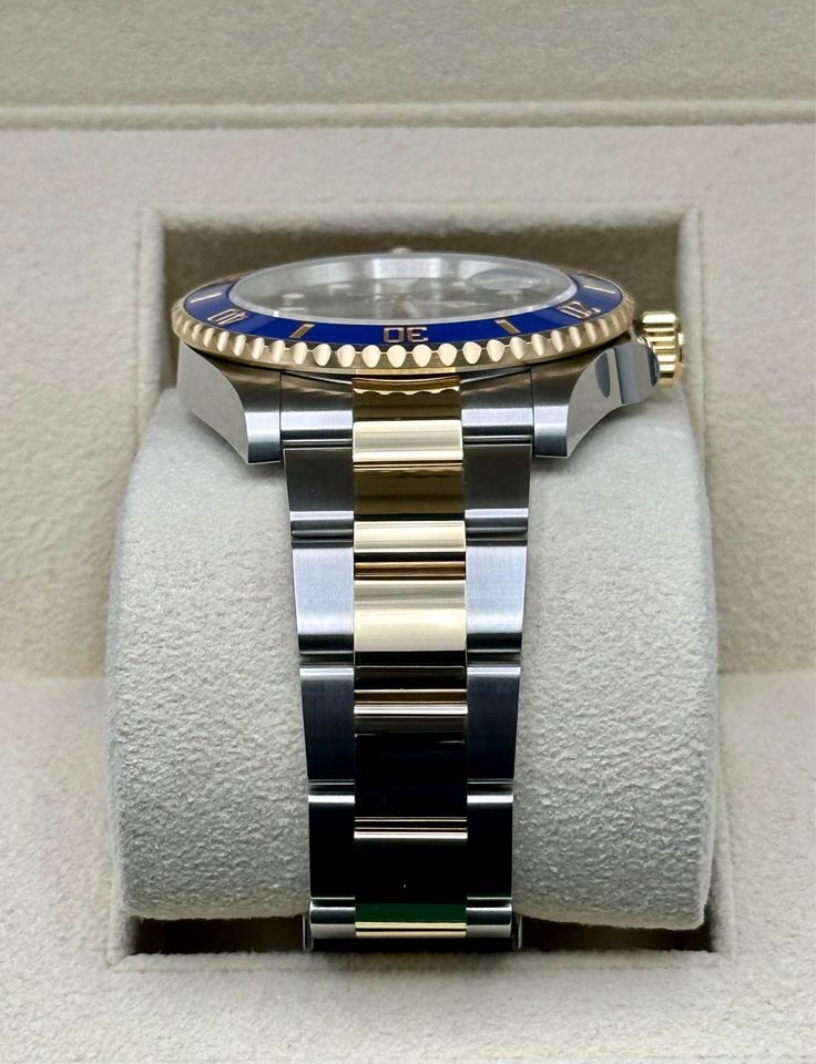 NEW 2023 Rolex Submariner "Bluesy" 41mm 126613LB Blue Dial