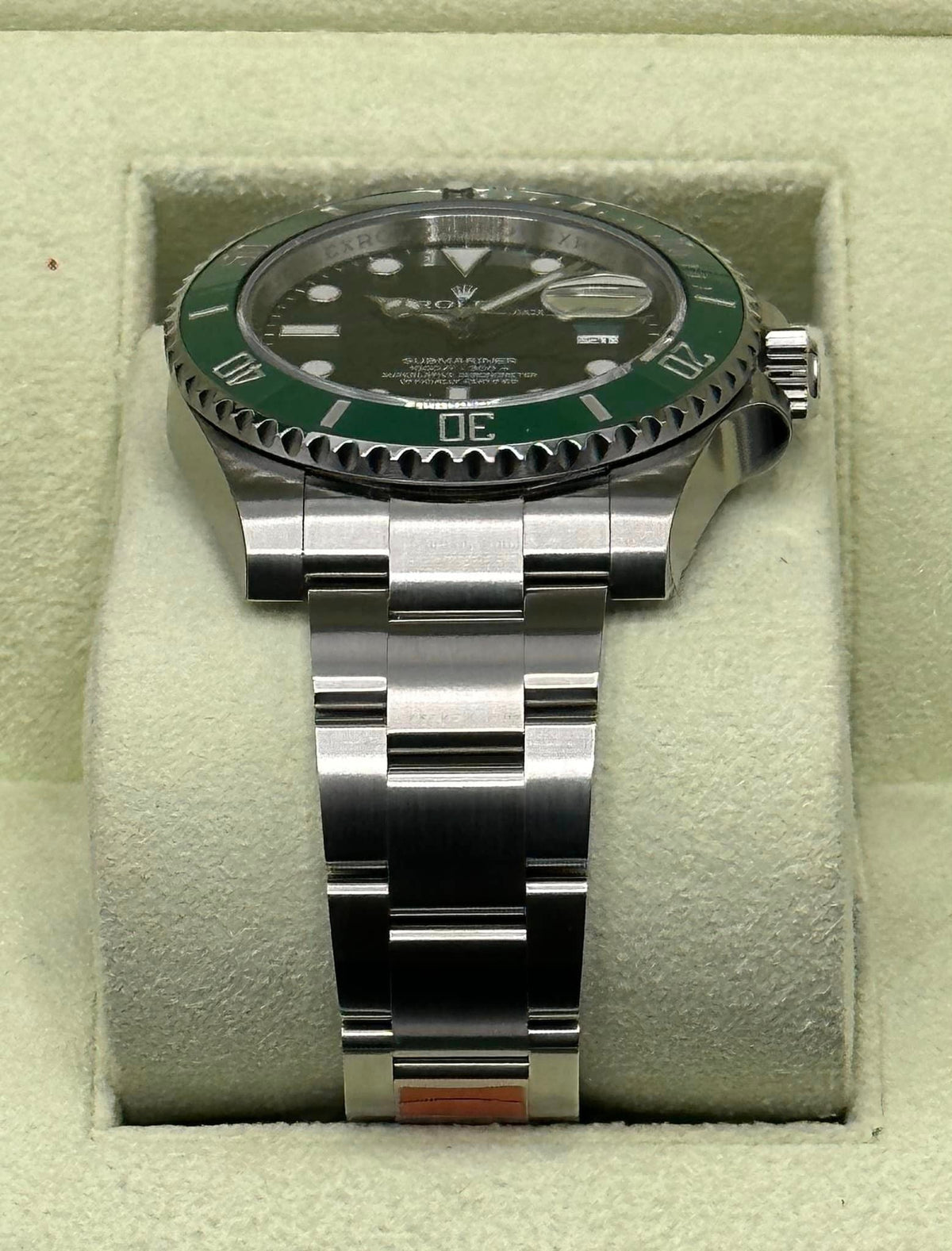NEW OLD STOCK 2014 Rolex Submariner "Hulk" 40mm 116610LV Green Dial