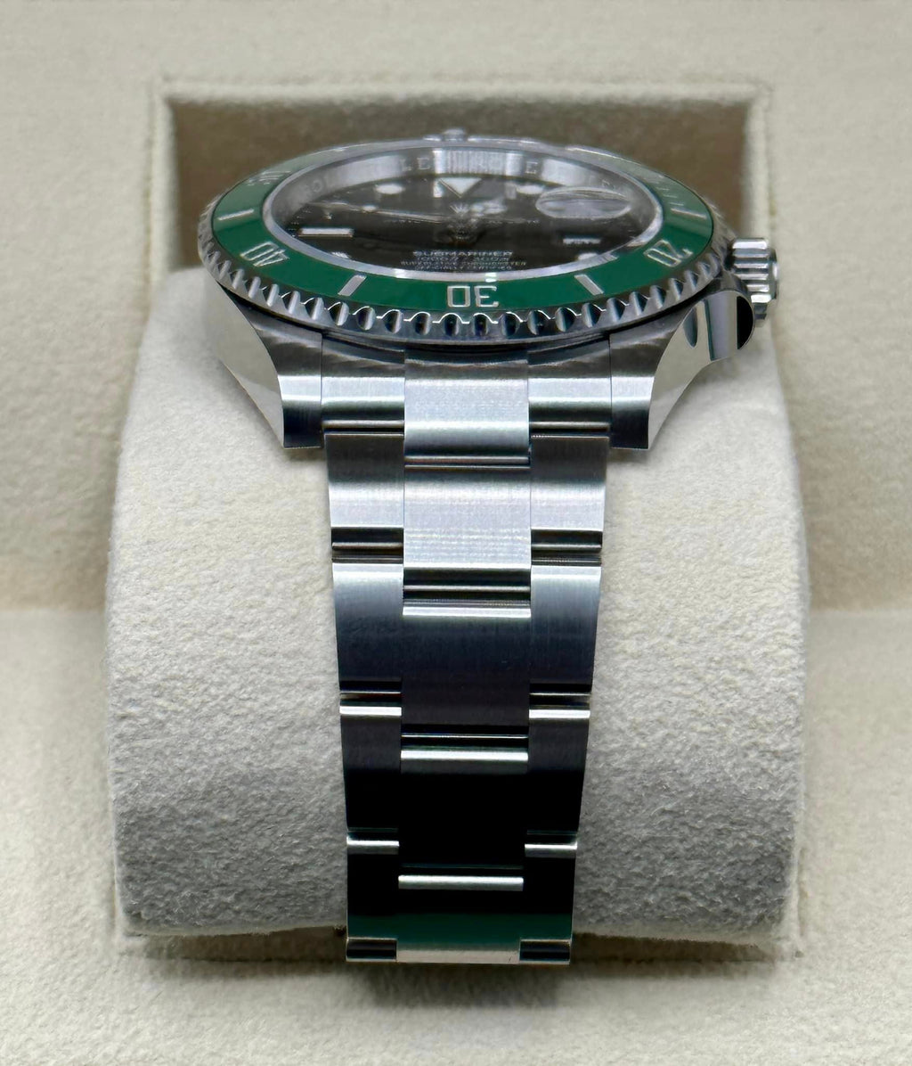 NEW 2023 Rolex Submariner "Starbucks" 41mm 126610LV Black Dial