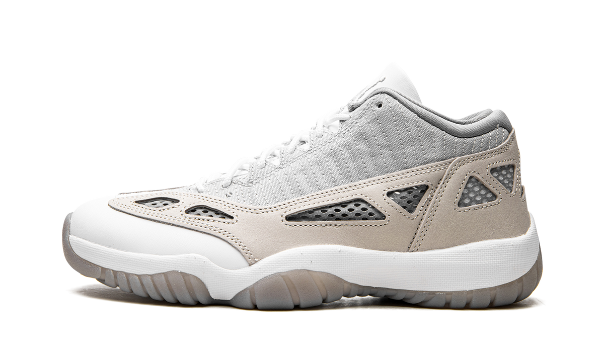 Air Jordan 11 Retro Low IE "'Light Orewood Brown'" 919712 102