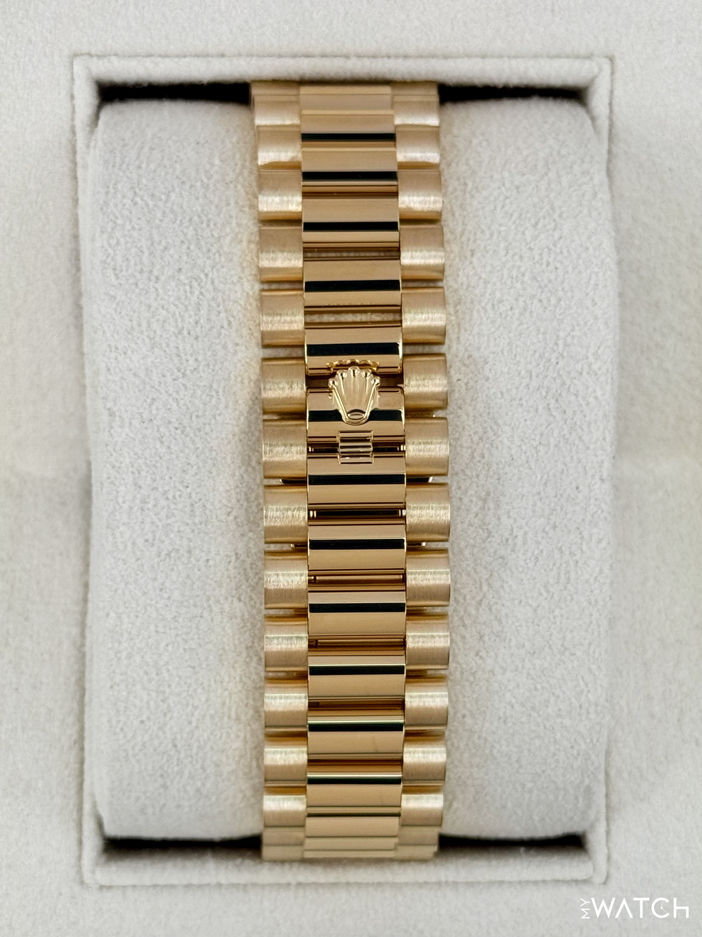 2022 Rolex Day-Date 40mm 228238 Yellow Gold Black Onyx Diamond Dial