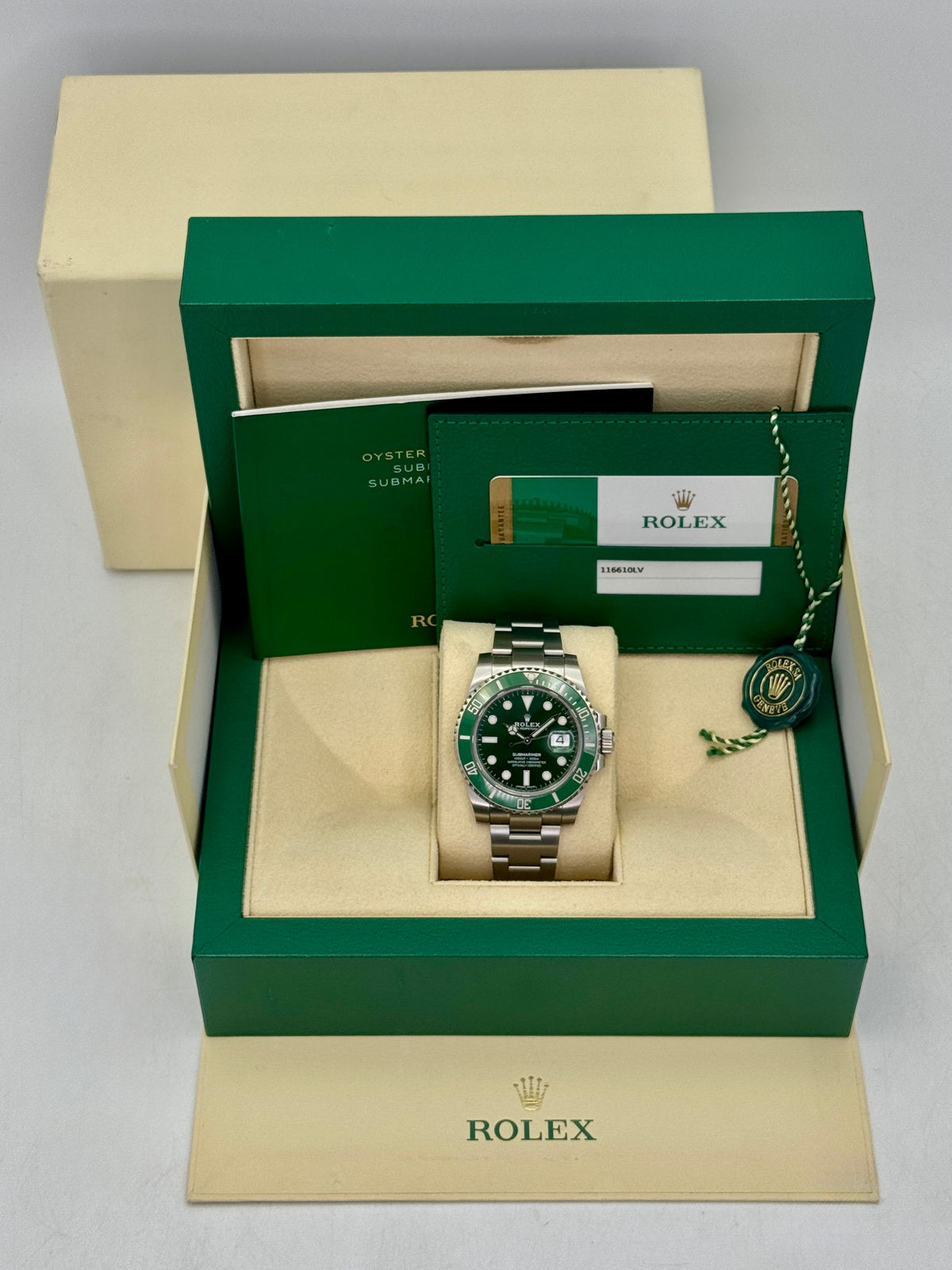 2020 Rolex Submariner “Hulk” 40mm 116610LV Green Dial