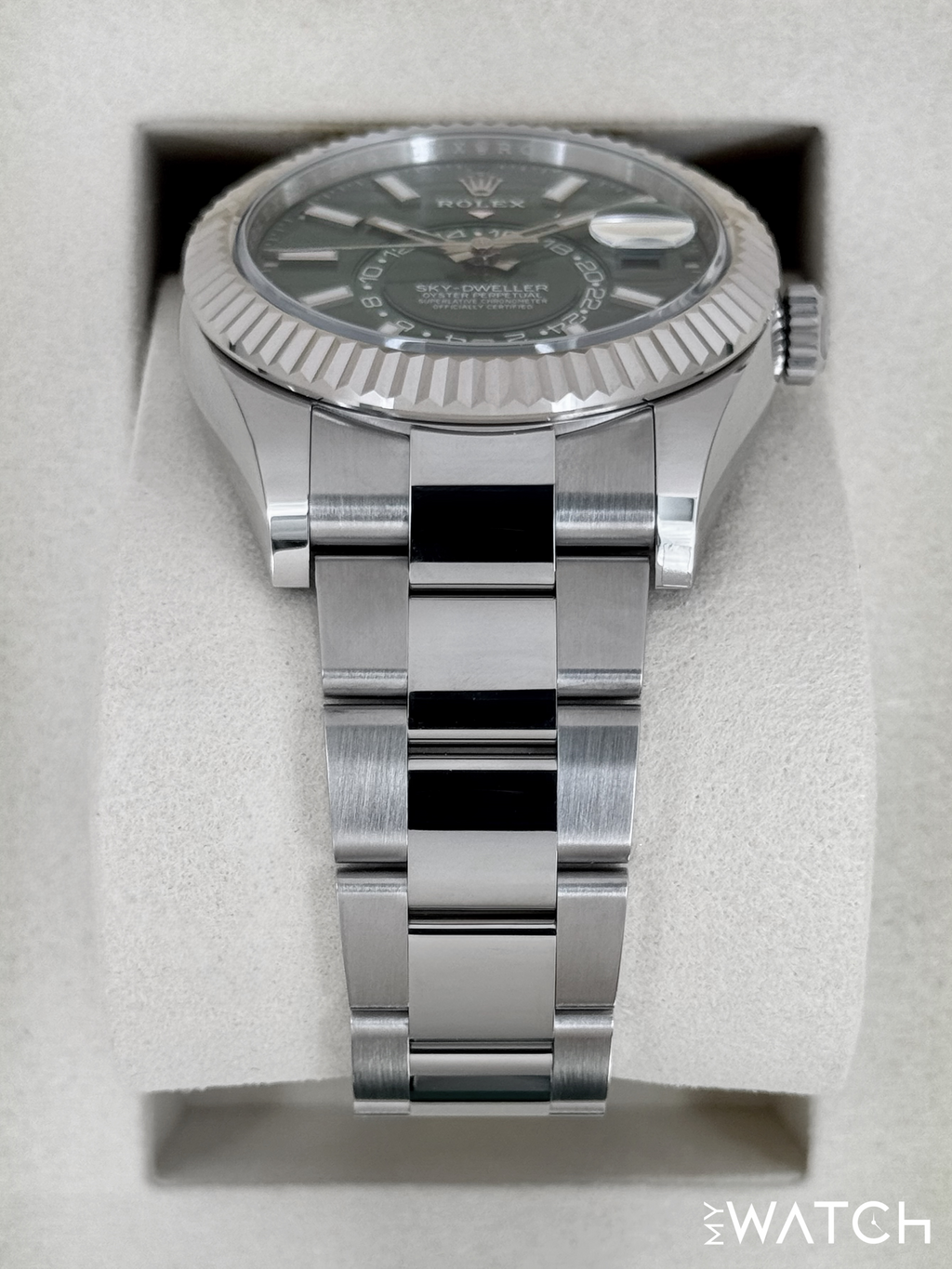 NEW 2026 Rolex Sky-Dweller 42mm 336934 Oyster Green Dial